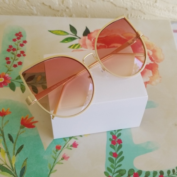 2019 CLEAR 2 TONE LENS CAT EYE STYLE SUNGLASSES O - Picture 4 of 4